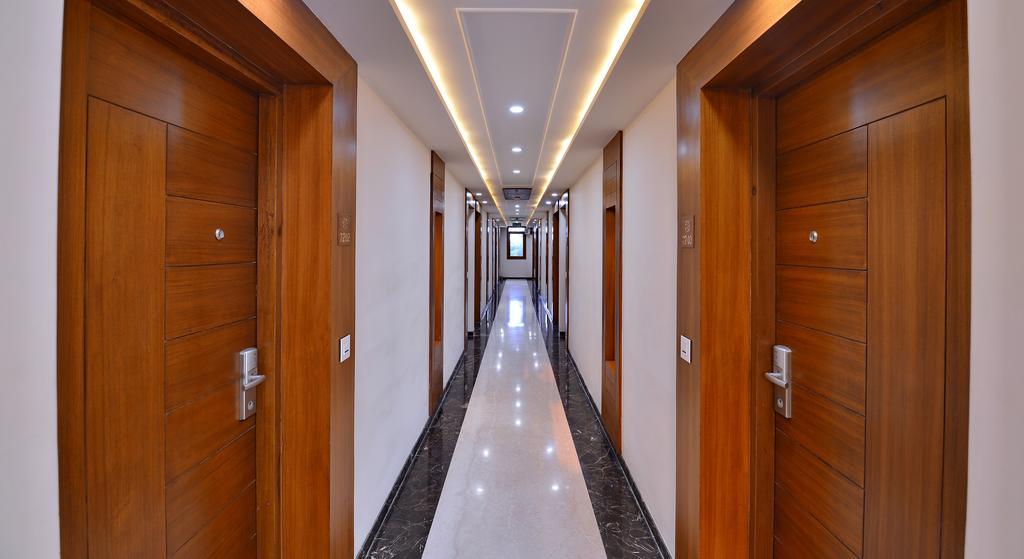 Hotel Seven Hills Tower Agra  Exterior foto