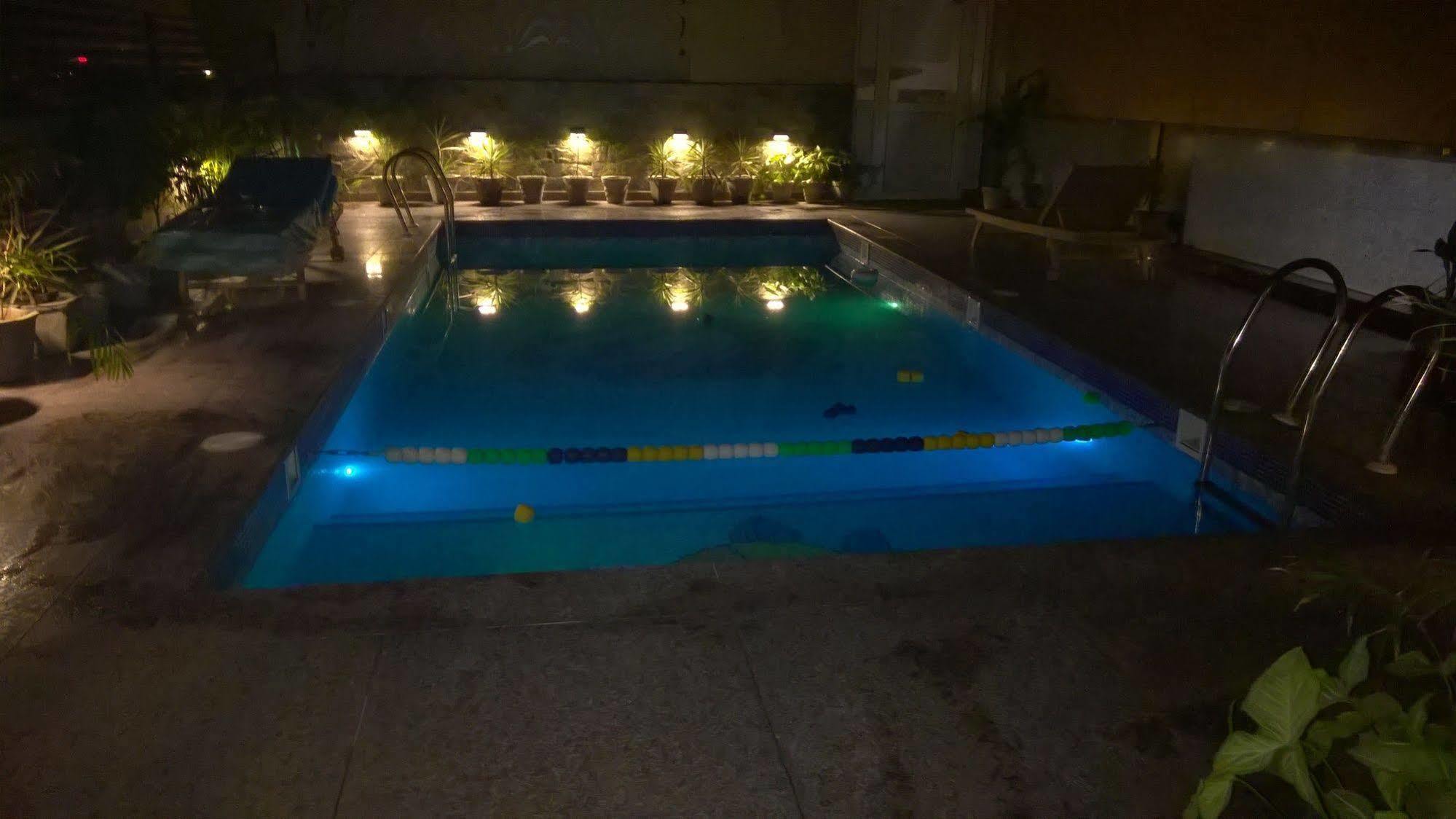 Hotel Seven Hills Tower Agra  Exterior foto